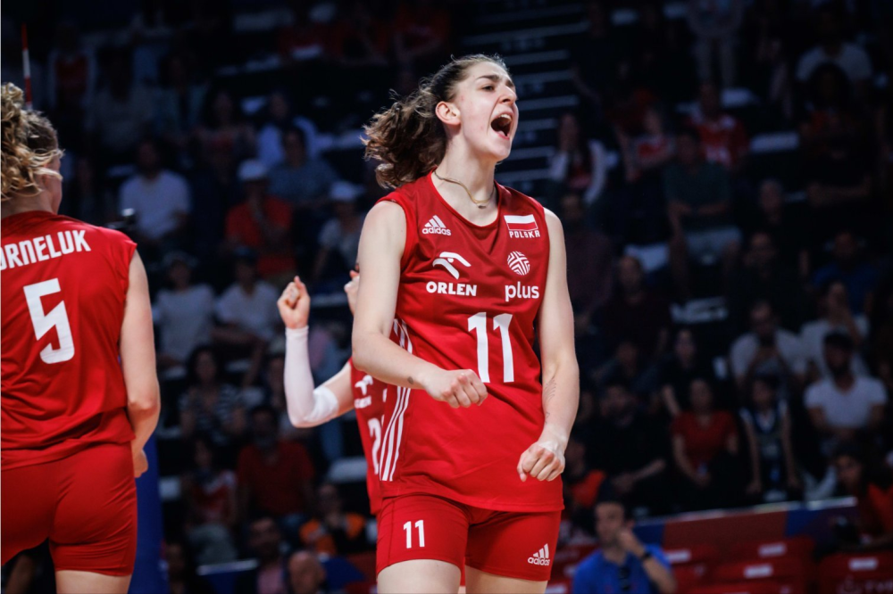 开云体育下载-包含赛地聚焦——葡超今夜热度飙升，夏洛特黄蜂再遭质疑，悬念犹存，赛程密集仍需轮换的词条