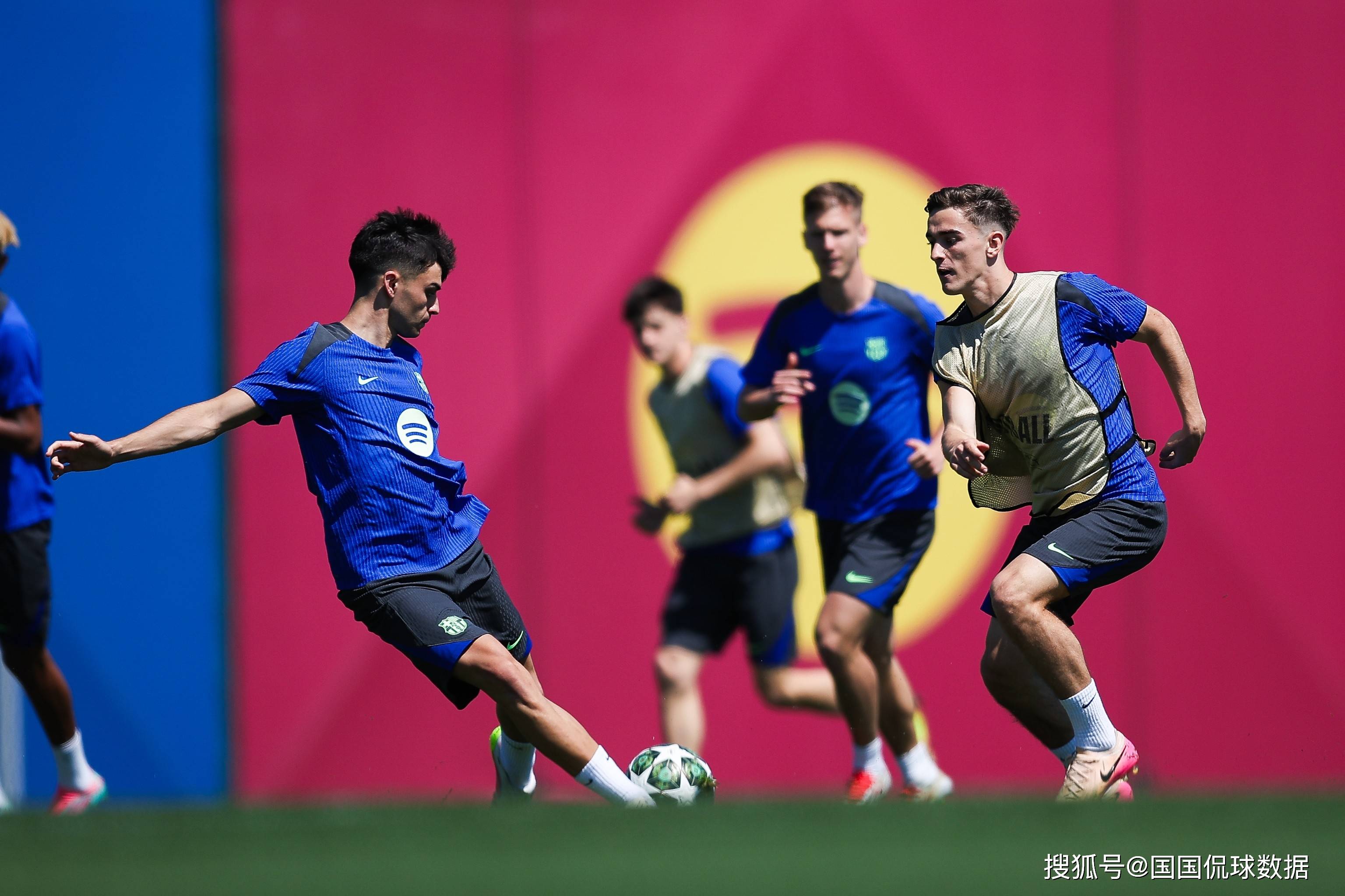 开云体育下载-关于集结日NBA常规赛传出新动向，巴塞罗那伤情更新，管理层表态：赛场秩序良好，赛季目标并未改变的信息